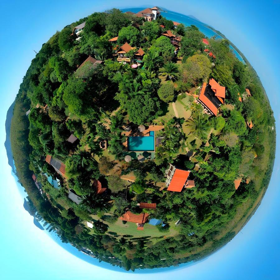 Good Time Sports Village Koh Mak Bagian luar foto